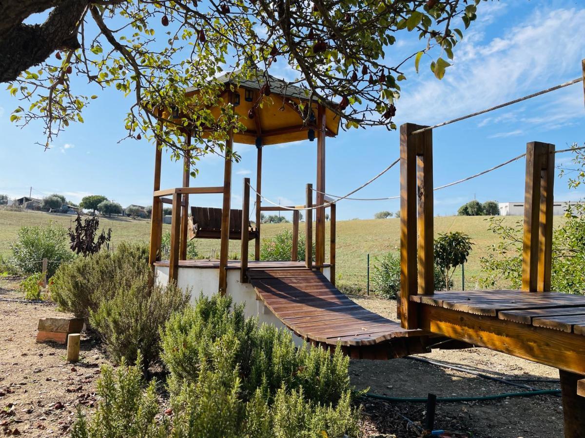 Gasthaus Glamping Turquesa, Feel And Relax In A Wood House Corredoura Exterior foto